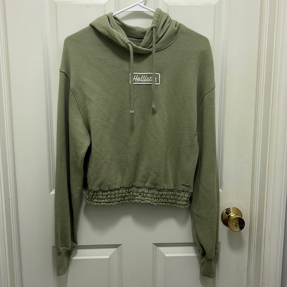 Hollister cropped long sleeve